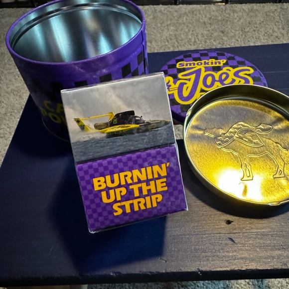 🔥Smokin Joe’s Racing Tin With Ashtray And Box Matches🔥 - Picture 6 of 9